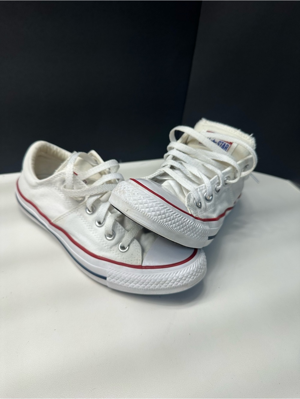 Converse White Low-Top Sneakers with Red Trim Size 8